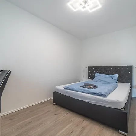 Ar Rezidencia Fibichova Apartman *